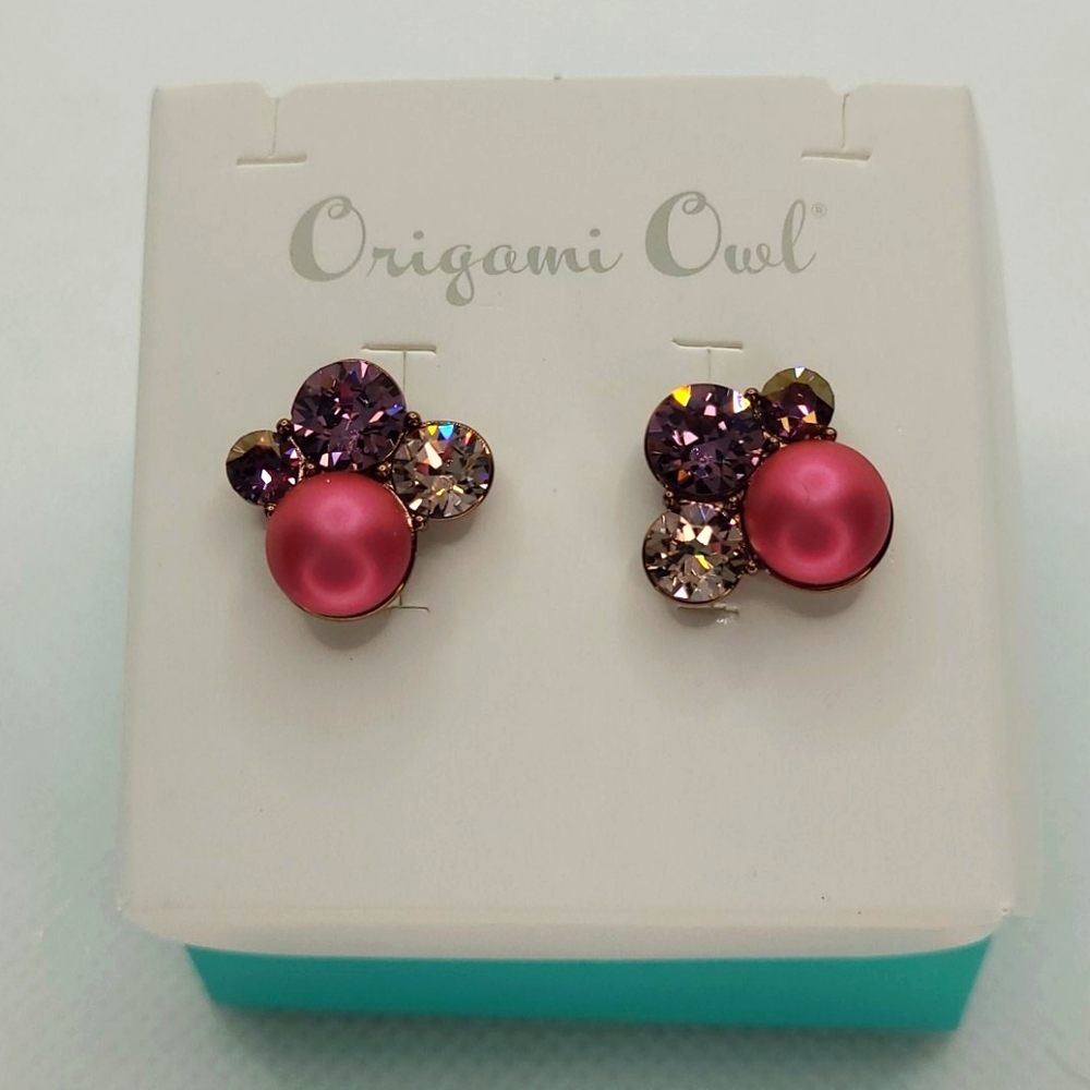 🆕️ Origami Owl Pearl Cluster Earrings